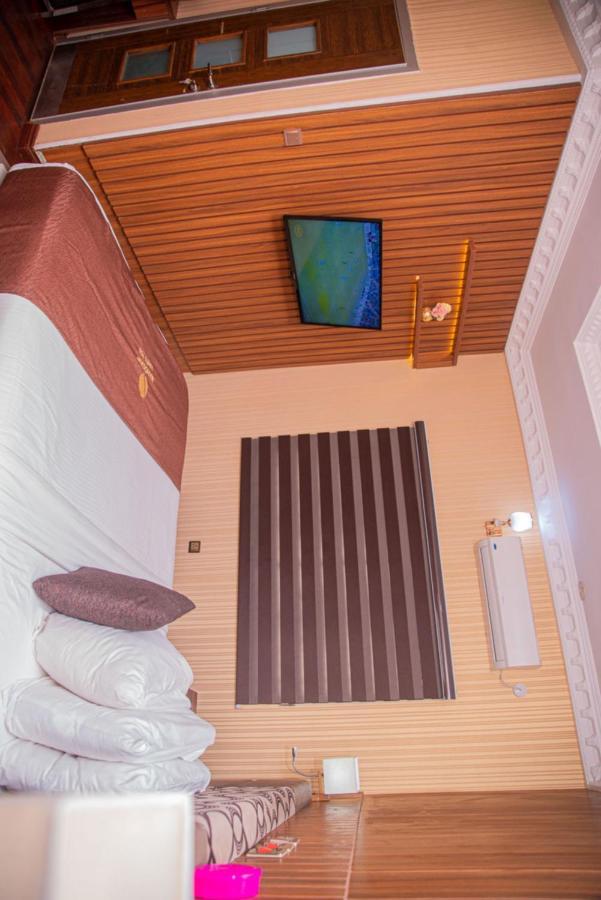 Mahogany Hotel And Suites Ibadan Extérieur photo